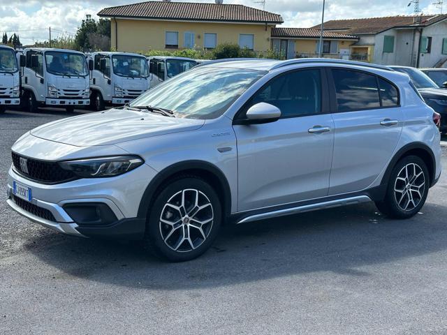 FIAT Tipo 1.5 Hybrid DCT 5 porte Cross