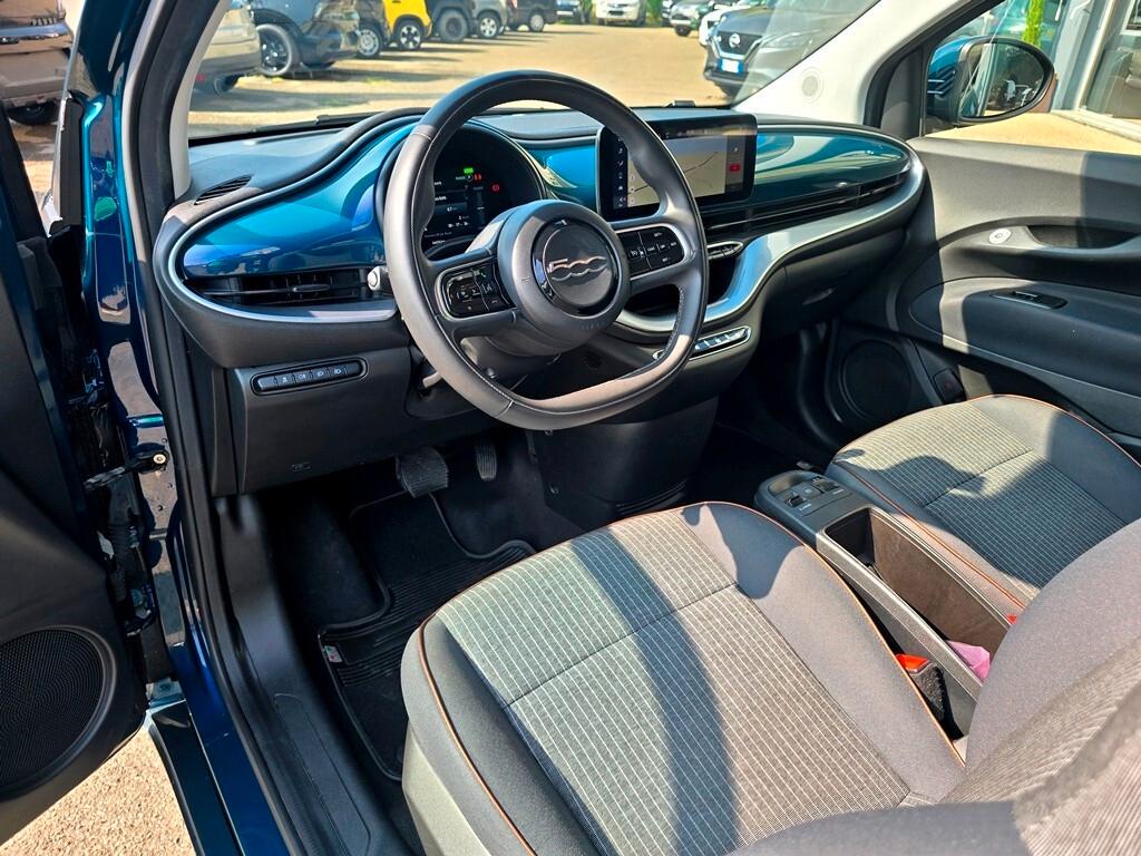 Fiat 500 500e BUSINNES OPEN EDITION 42 kWh
