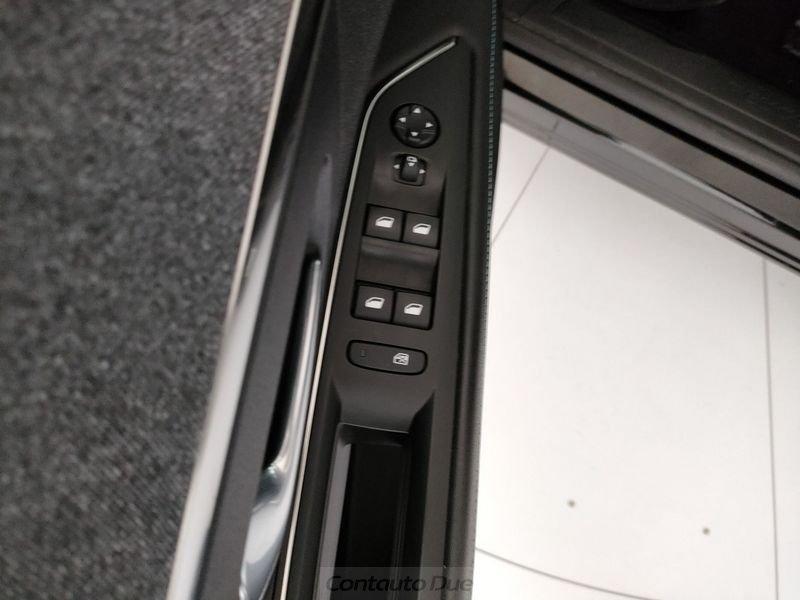 Peugeot 3008 3008 BlueHDi 130 S&S EAT8 Allure