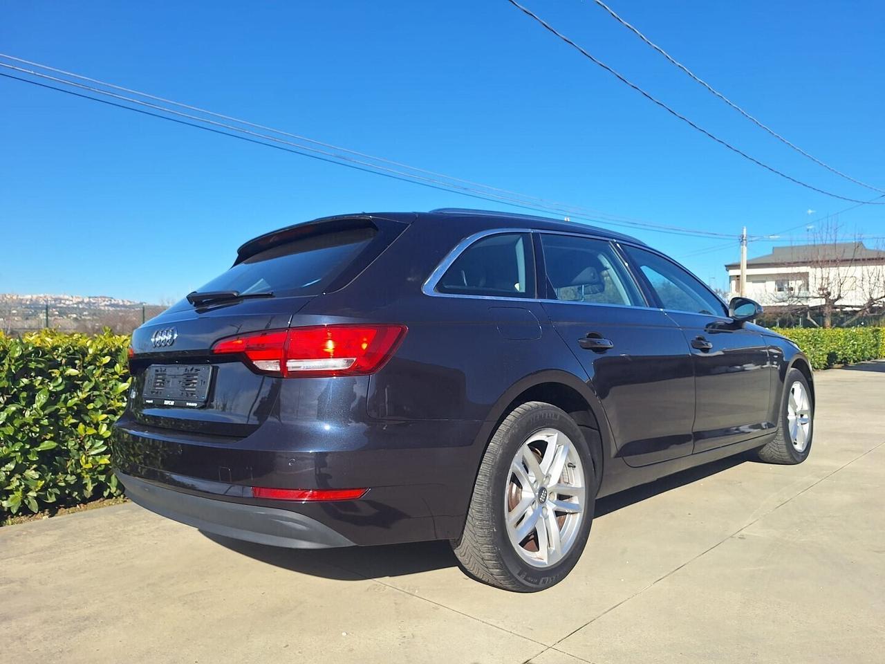 Audi A4 Avant 2.0 150cv Cambio Automatico F1.