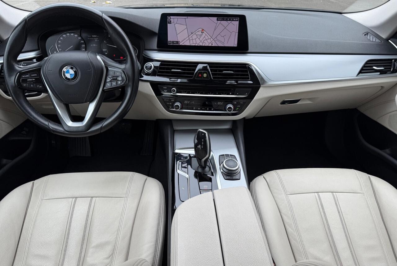 Bmw 530d xDrive 249CV touring MHEV Restyling