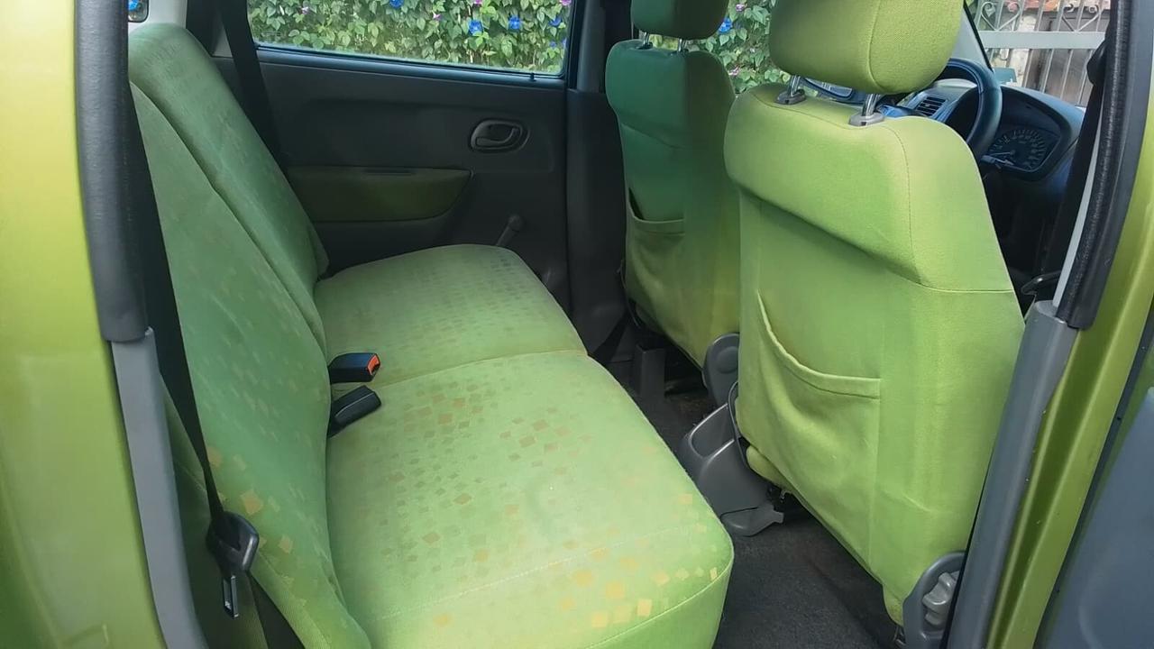 Opel Agila 1.2 16V Comfort