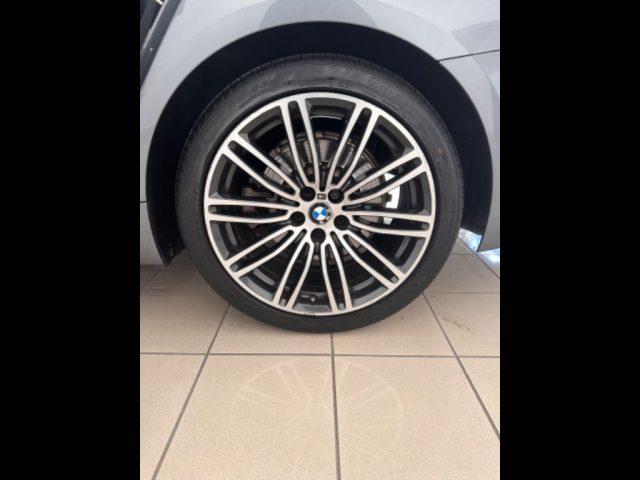 BMW 520 Serie 5(G30/31/F90) - d Touring Msport