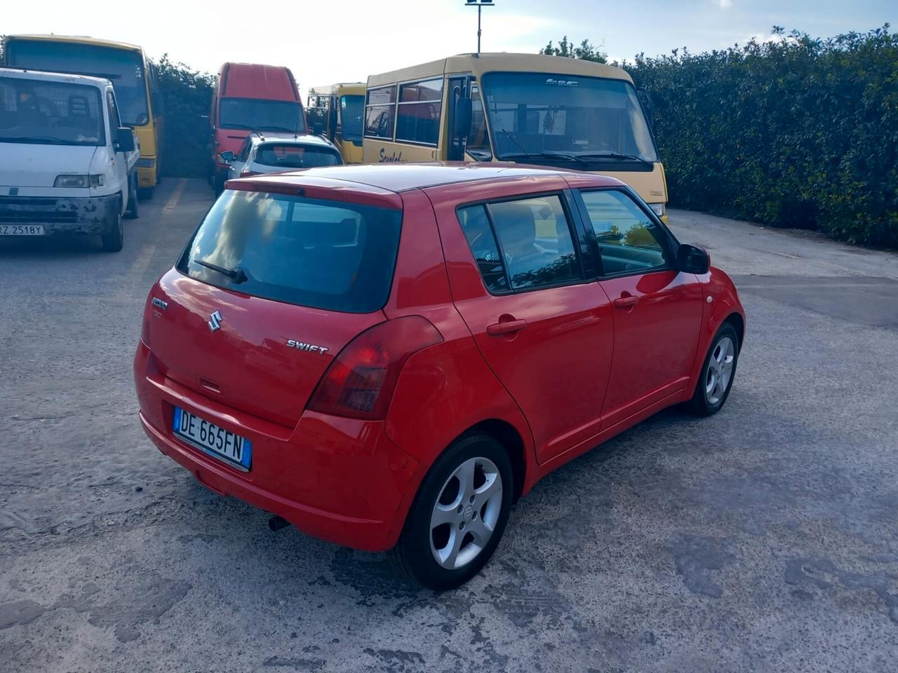 Suzuki Swift 1.3 5p. GLX