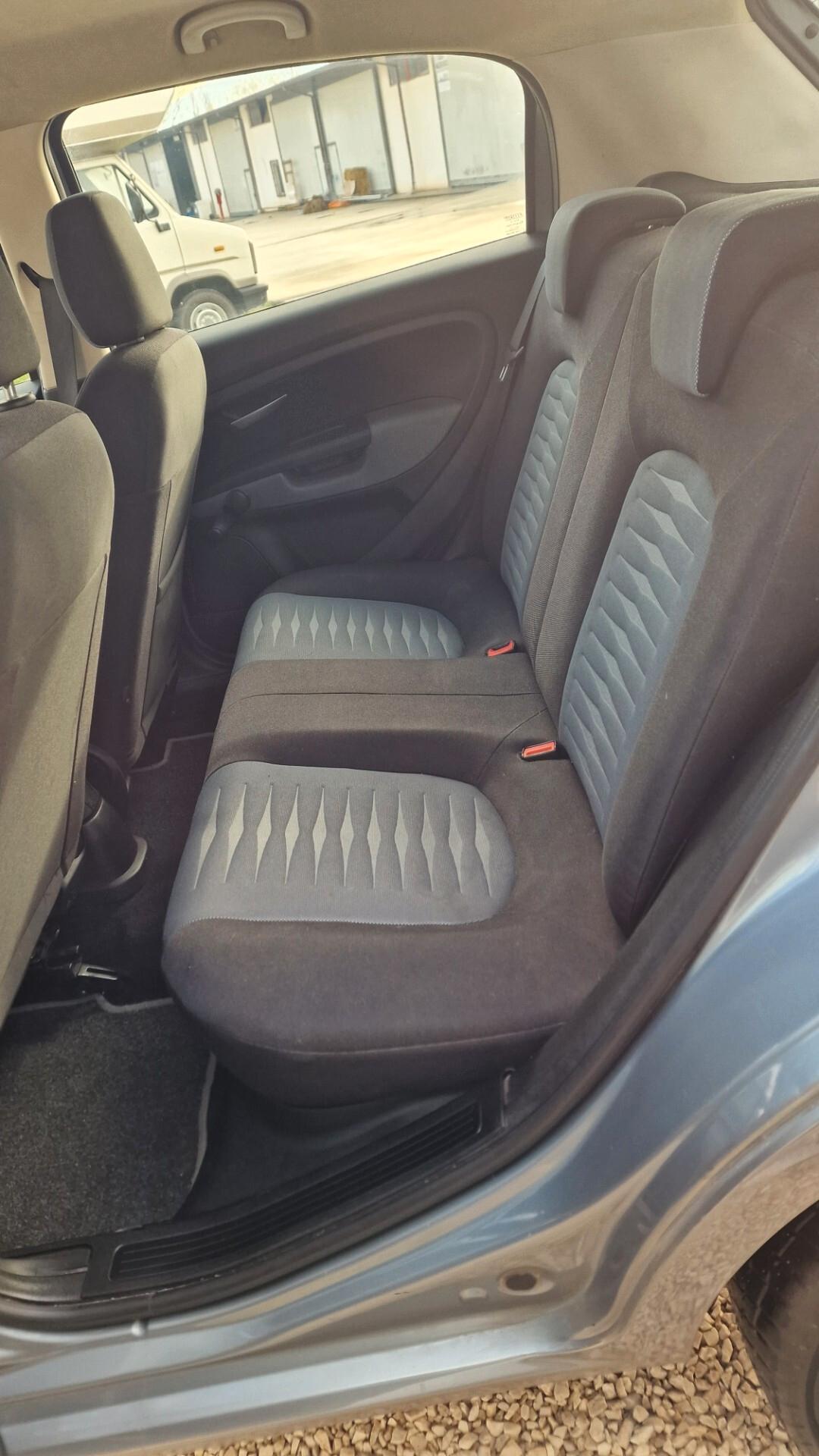 Fiat Grande Punto 1.4 5 porte Dynamic Natural Power