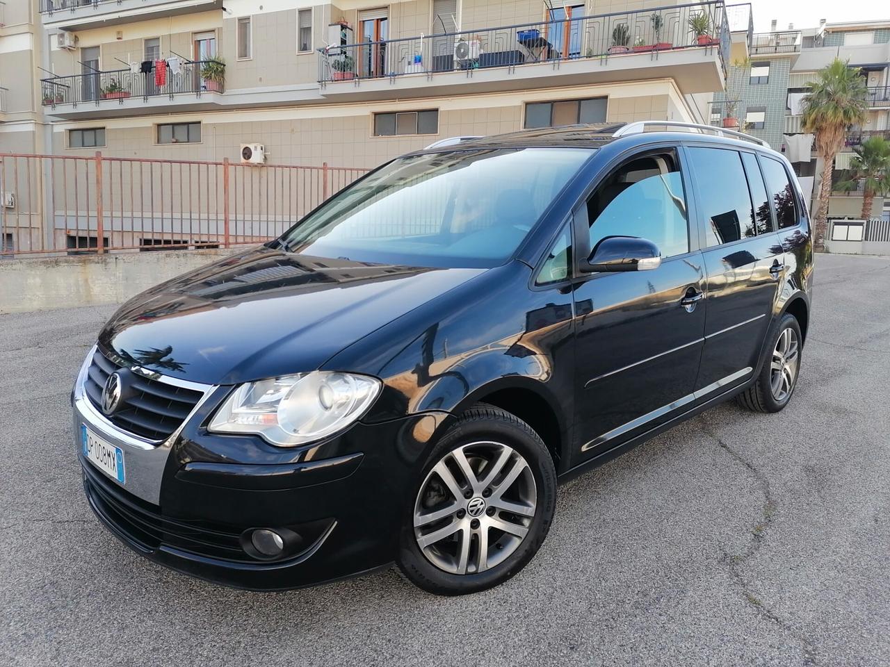 Volkswagen Touran 1.9 TDI 105CV 7 POSTI GANCIO TRAINO