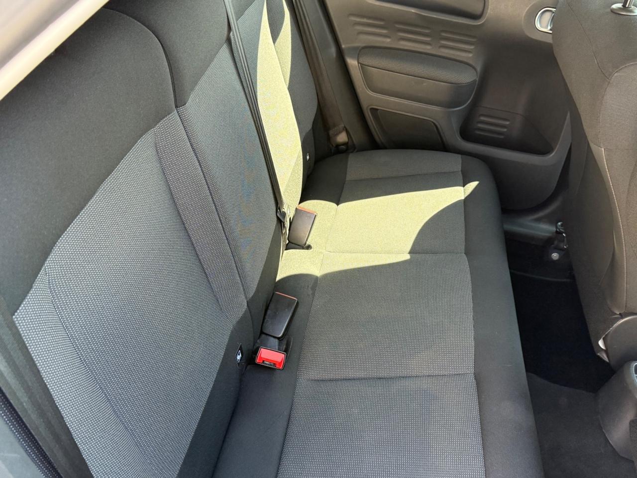 Citroen C4 Cactus 1.6 BlueHDi 100 Shine
