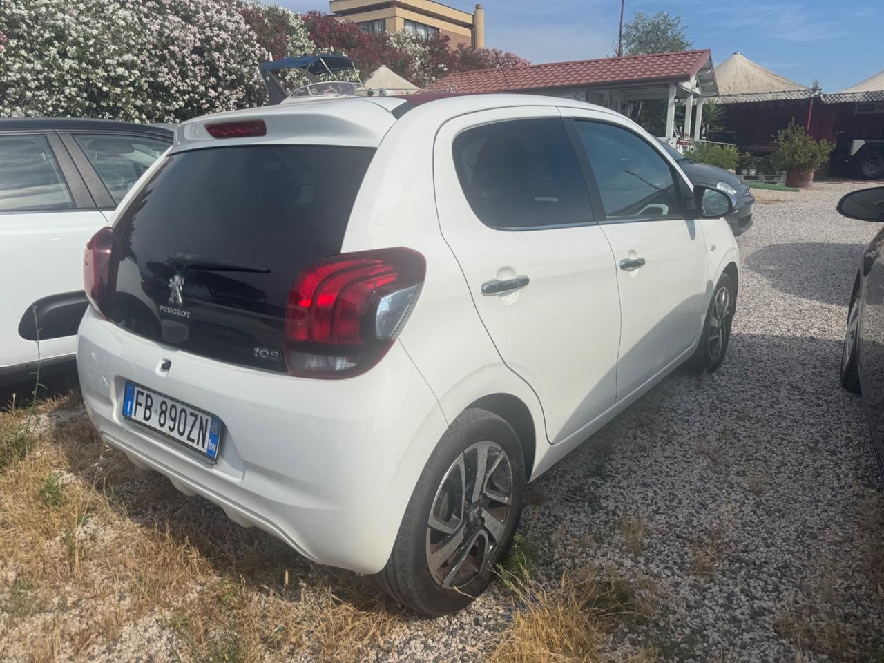 Peugeot 108 CABRIO Allure TOP! GARANTITA