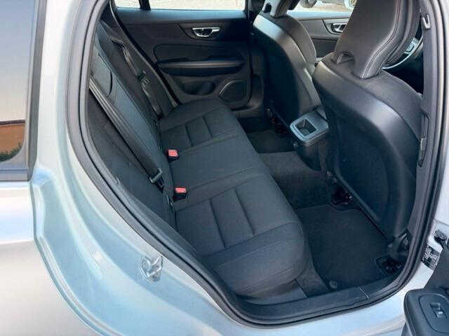 Volvo V60 2.0 b4 197cv Momentum Business auto