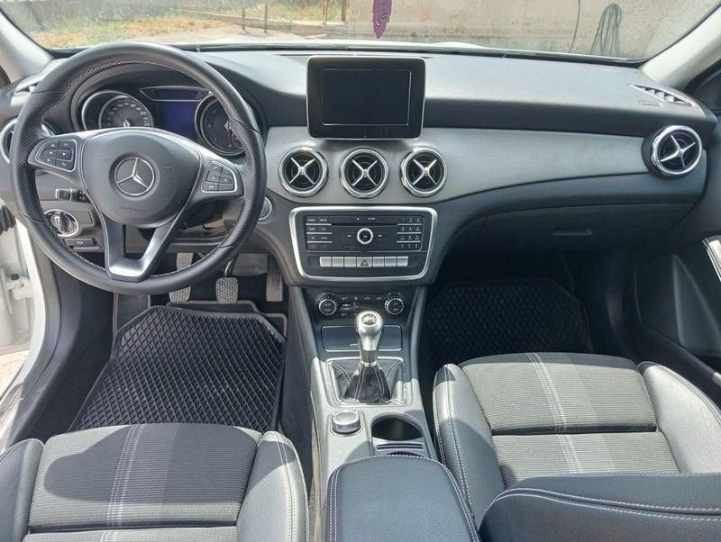 Mercedes-Benz GLA (X156) 180 d Sport