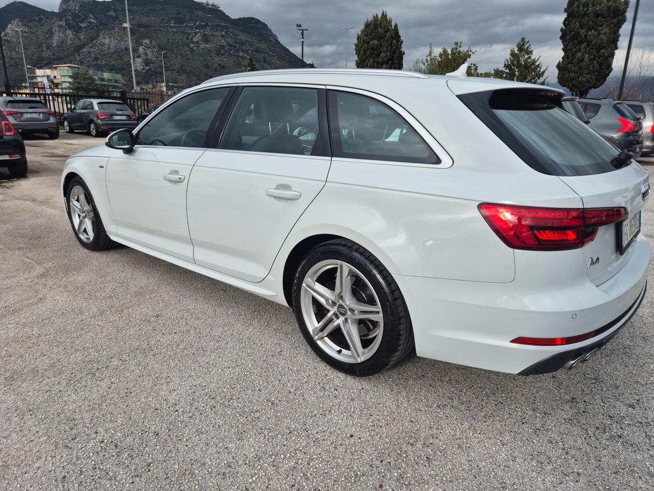 Audi A4 Avant 2.0 TDI 190 CV ultra S tronic Sport