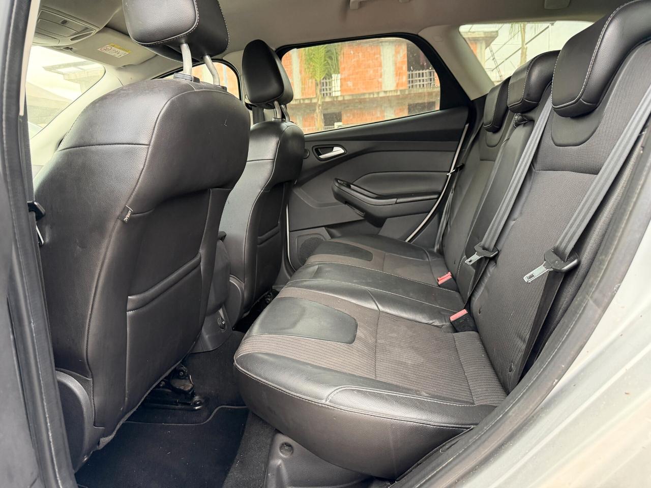 FORD FOCUS ANNO 2014 1.6 DIESEL 116 CV *AIRB OK