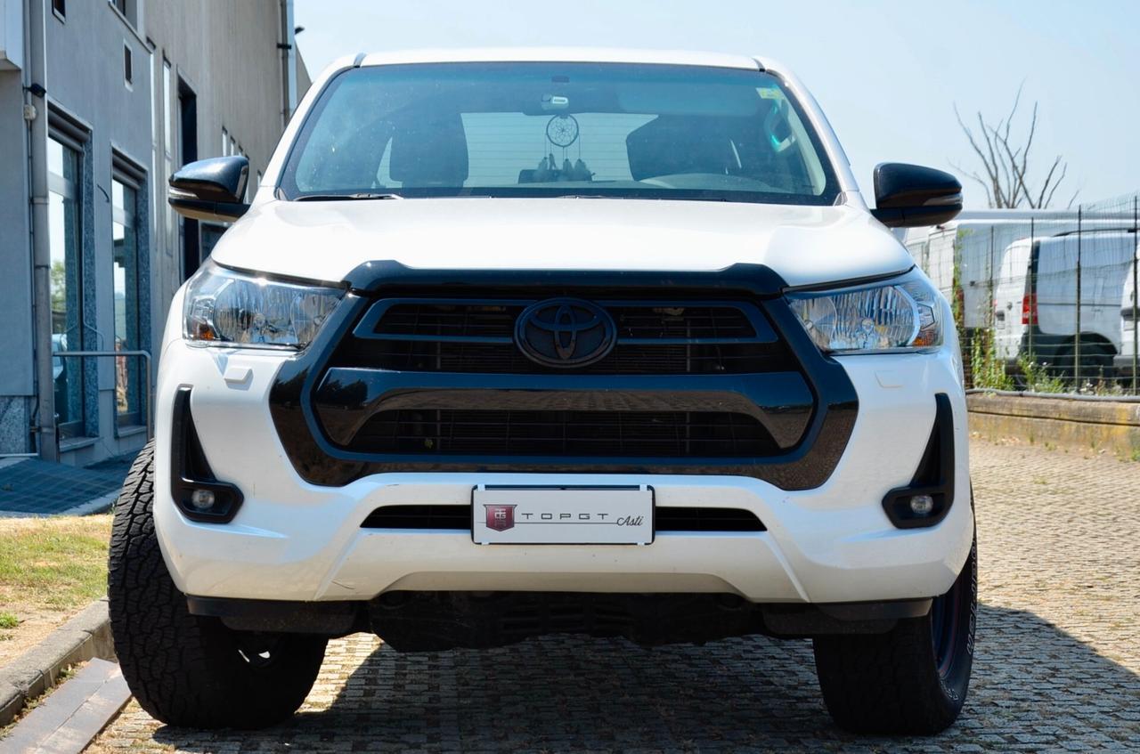 TOYOTA HILUX 2.4 D-4D DOUBLE CAB LOUNGE 4WD 150cv, VETTURA PRIVATA NO IVA, UNICOPROPRIETARIO, GARANZIA UFF TOYOTA, SERVICE UFF TOYOTA, UFF ITALIANA, PERMUTE