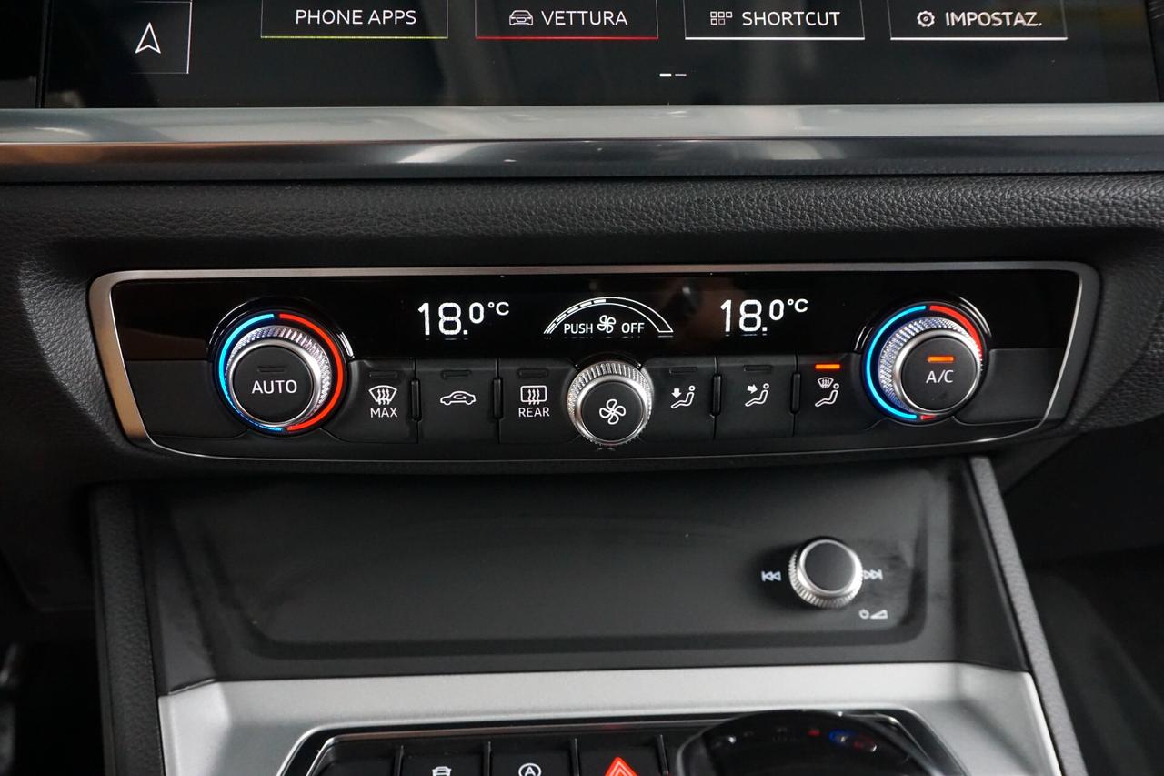 Audi Q3 35 TDI S tronic Business