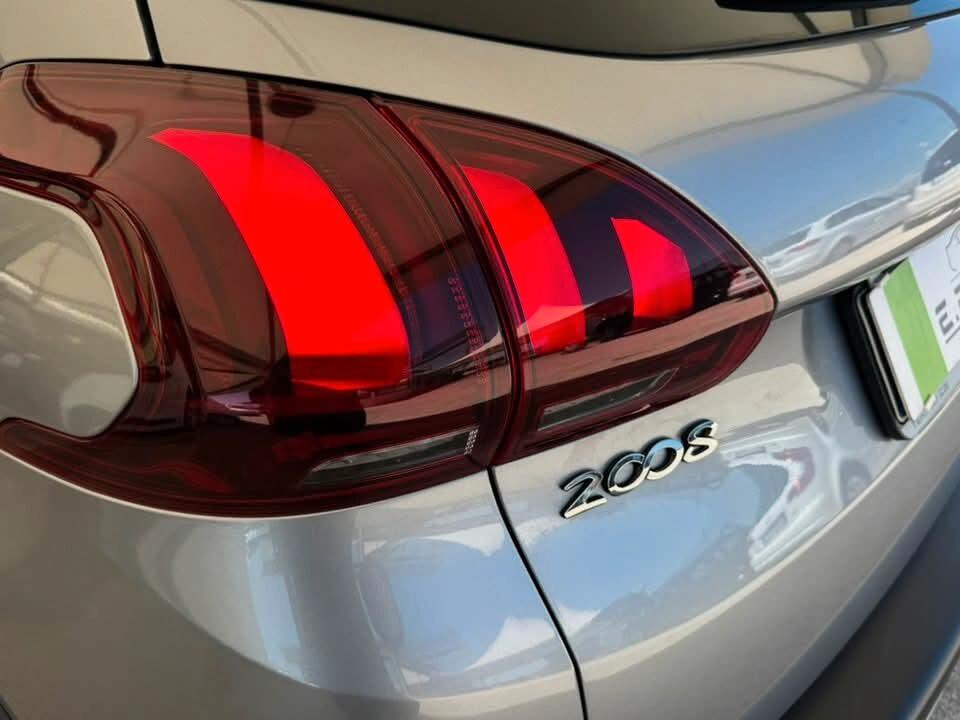 PEUGEOT 2008 EAT6 1.6DIESEL 120CV FULL OPTIONAL PARI AL NUOVO