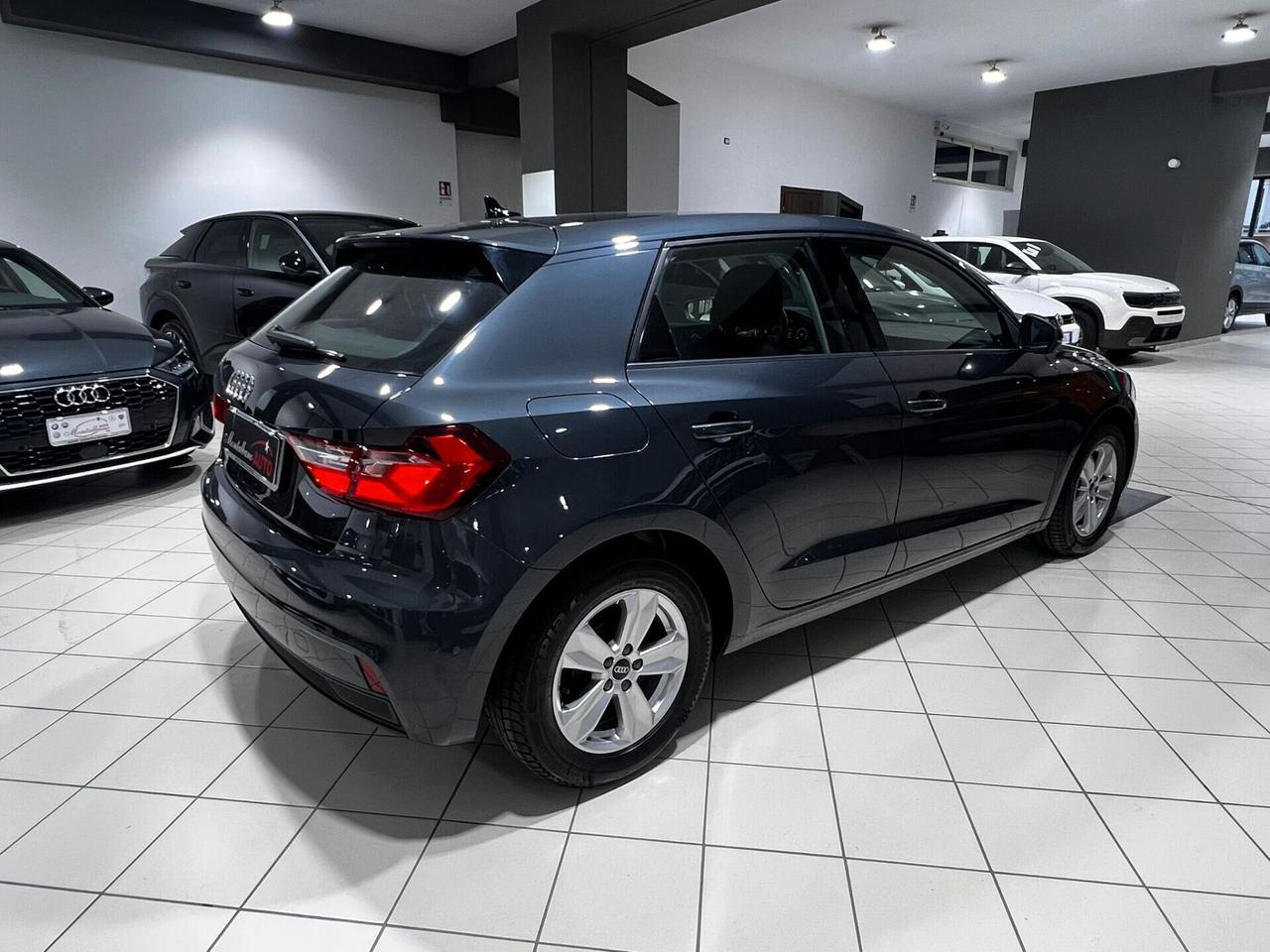 Audi A1 SPB 25 TFSI Identity Black
