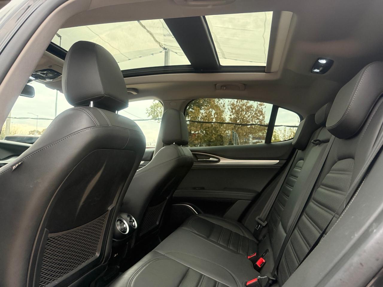 Alfa Romeo Stelvio 2.2 Turbodiesel 210 CV AT8 Q4 Veloce TOTAL BLACK