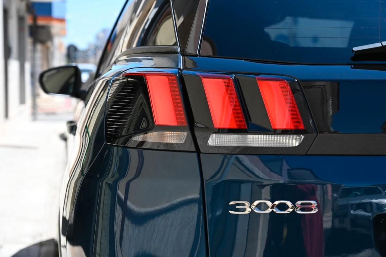 Peugeot 3008 BlueHDi 130 S&S EAT8 Allure Pack