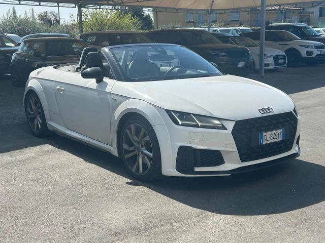 AUDI TT Coupé 40 TFSI S tronic
