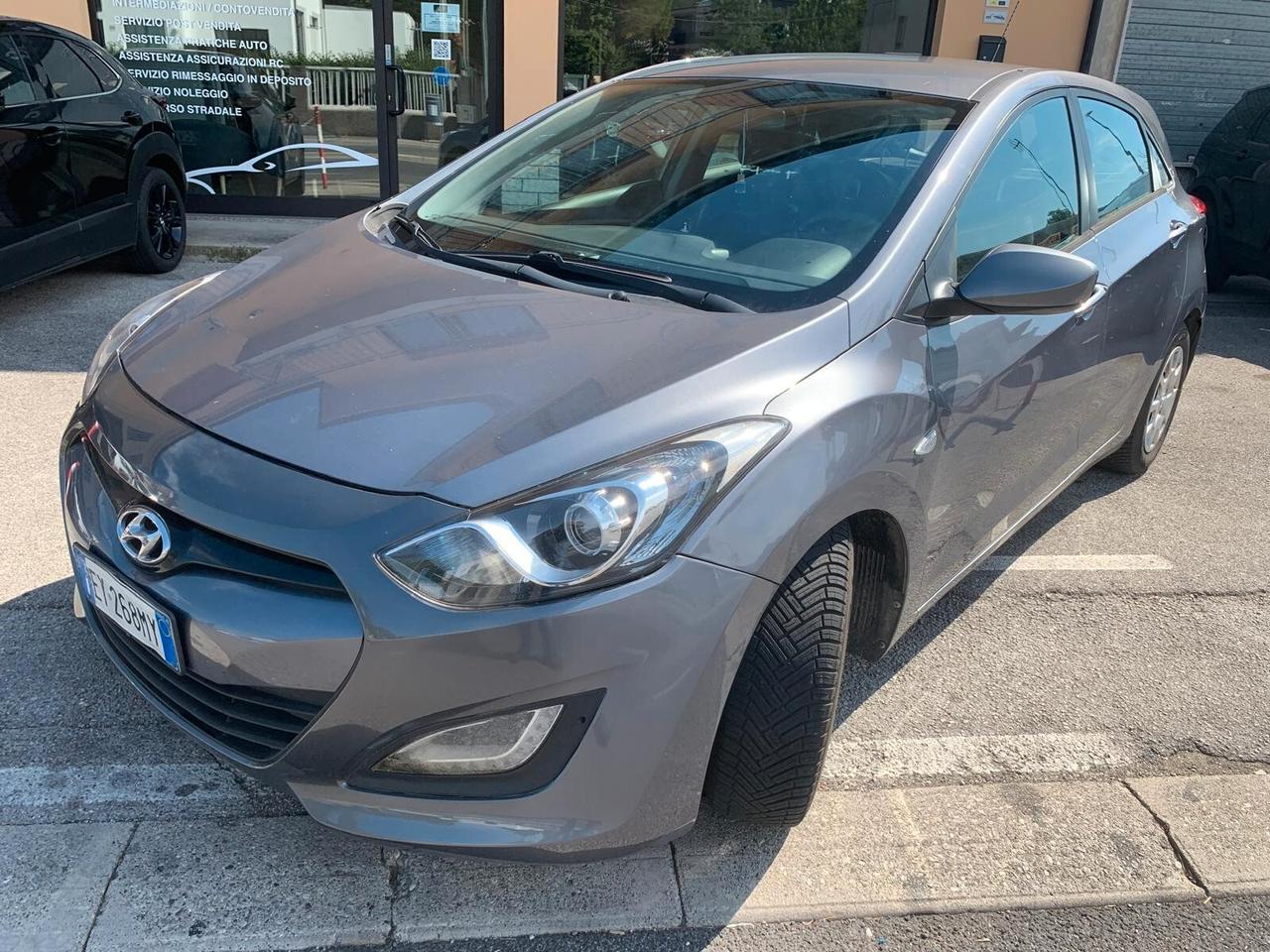 Hyundai i30 1.6 CRDi 5p. Comfort Neopat.