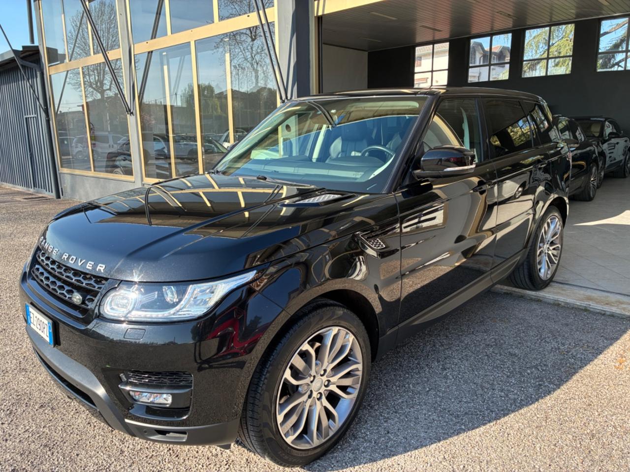 Land Rover Range Sport 3.0 TDV6 HSE Dynamic