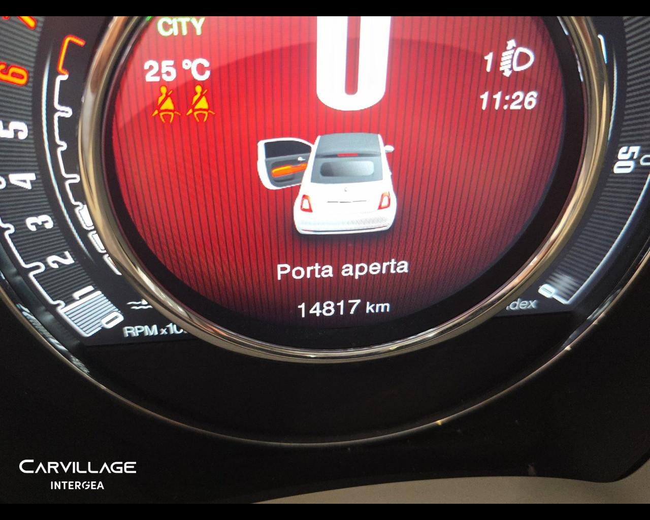 FIAT 500C 1.0 hybrid Dolcevita 70cv