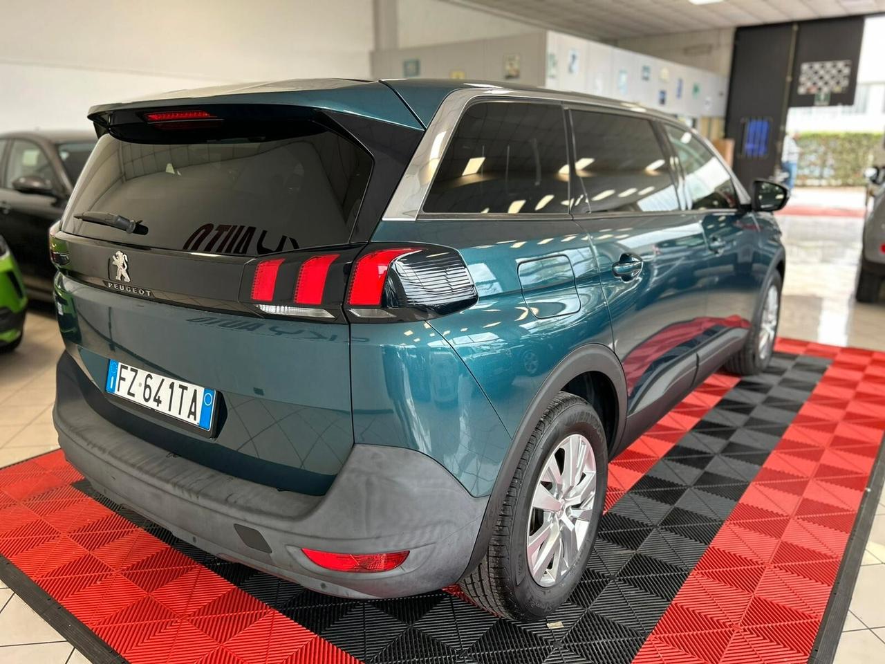 Peugeot 5008 BlueHDi 130 S&S EAT8 Allure (9 6kw) 2a serie ('17'-'25')