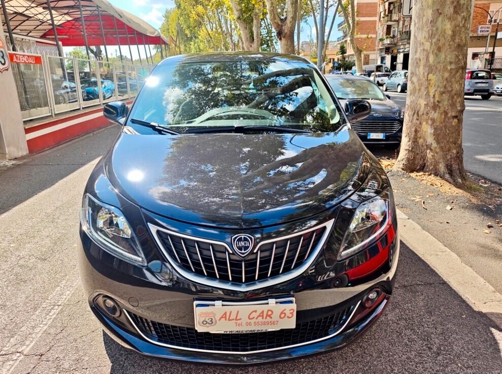 Lancia Ypsilon 1.0 Hybrid PLATINO SENZA VINCOLI DI FINANZIAMENTO
