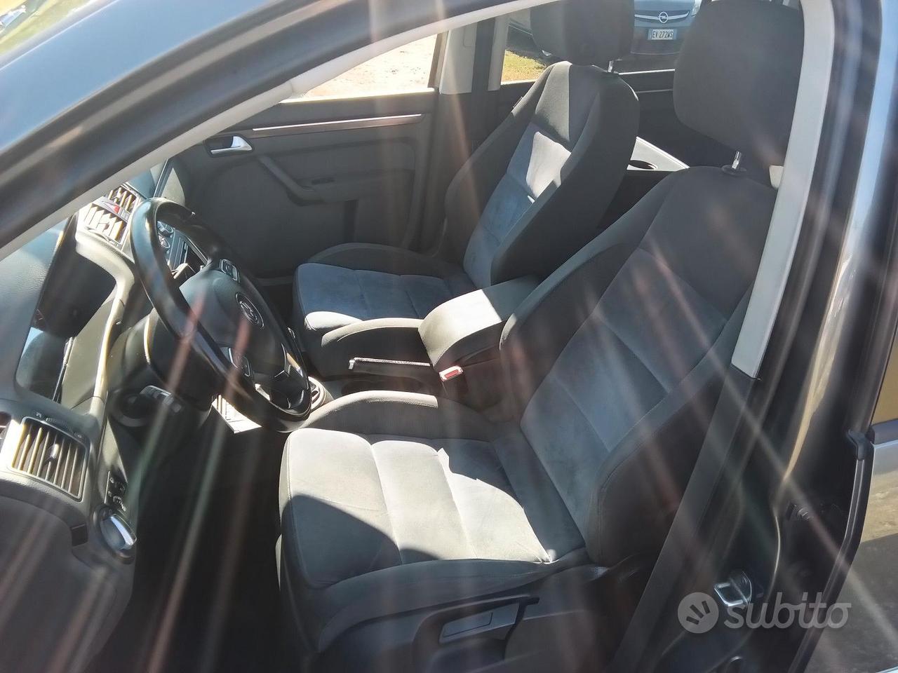 Volkswagen Touran metano