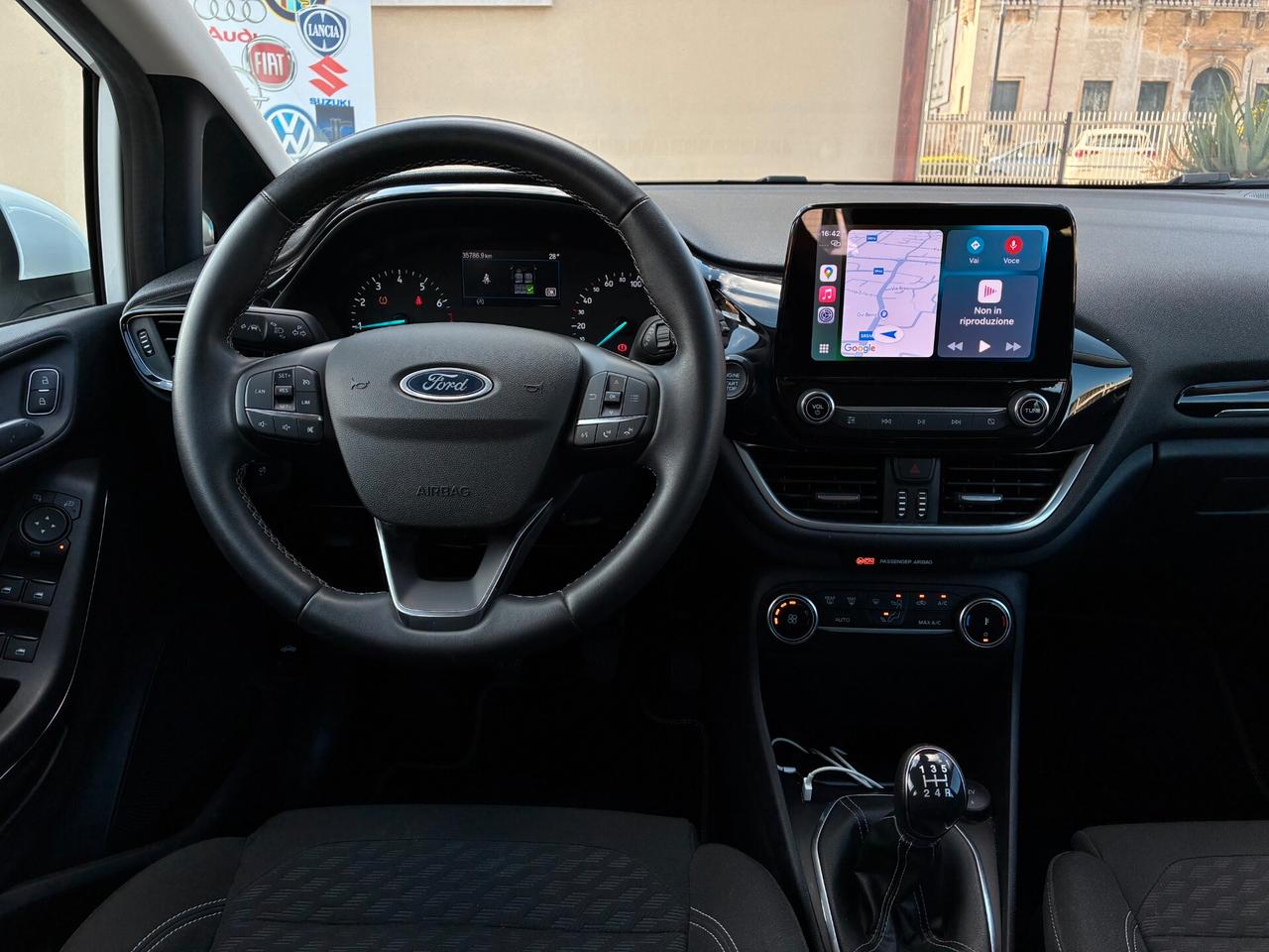 Ford Fiesta 1.1 75 CV Titanium + Comfort Pack