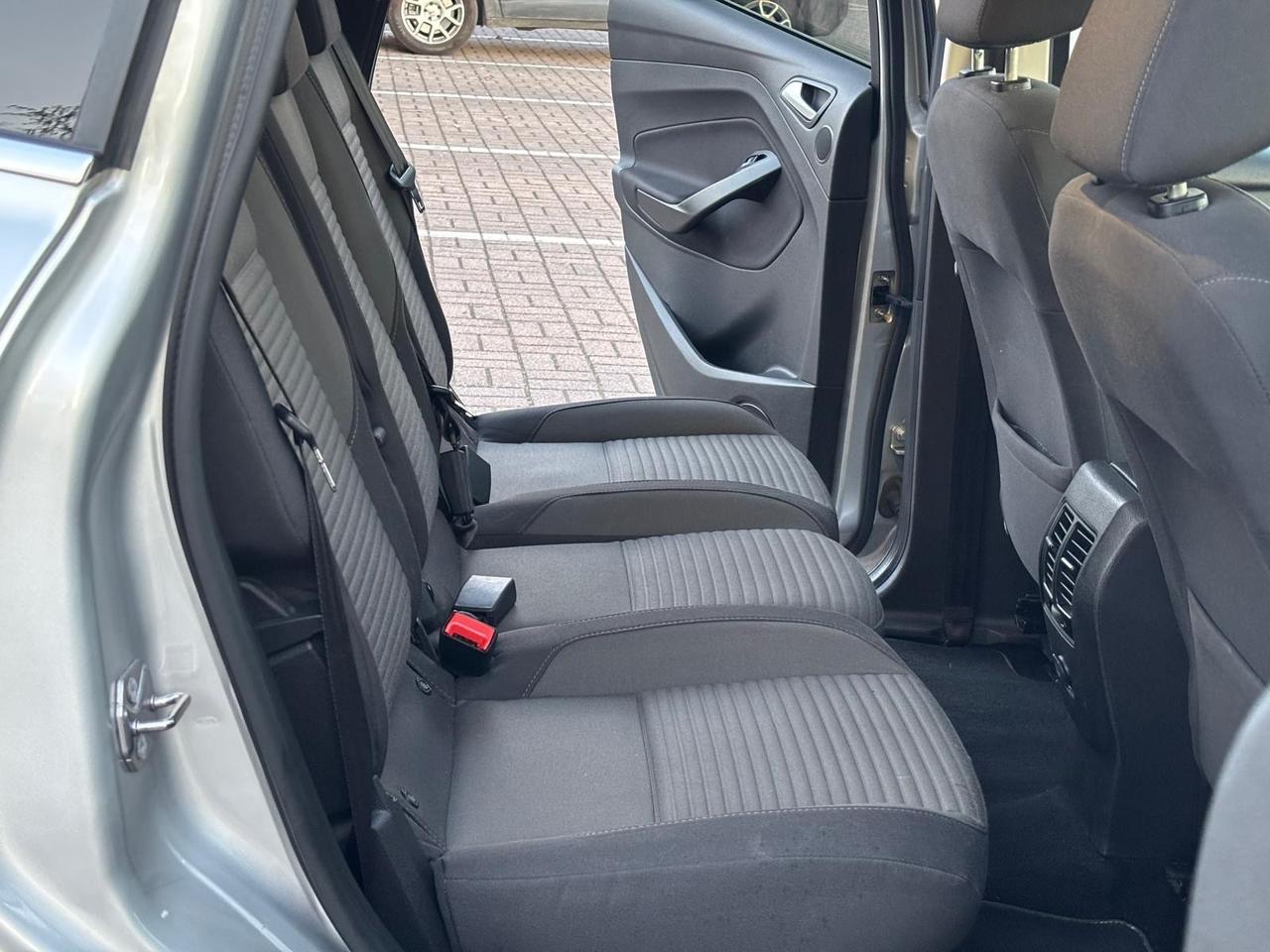 Ford C-Max 1.6 120CV GPL Titanium..CELL 320 147 1147 WUATSAPP