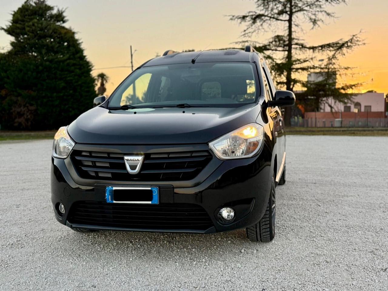 Dacia Dokker con posti 1.6 GPL neopatentati UNIPROPR