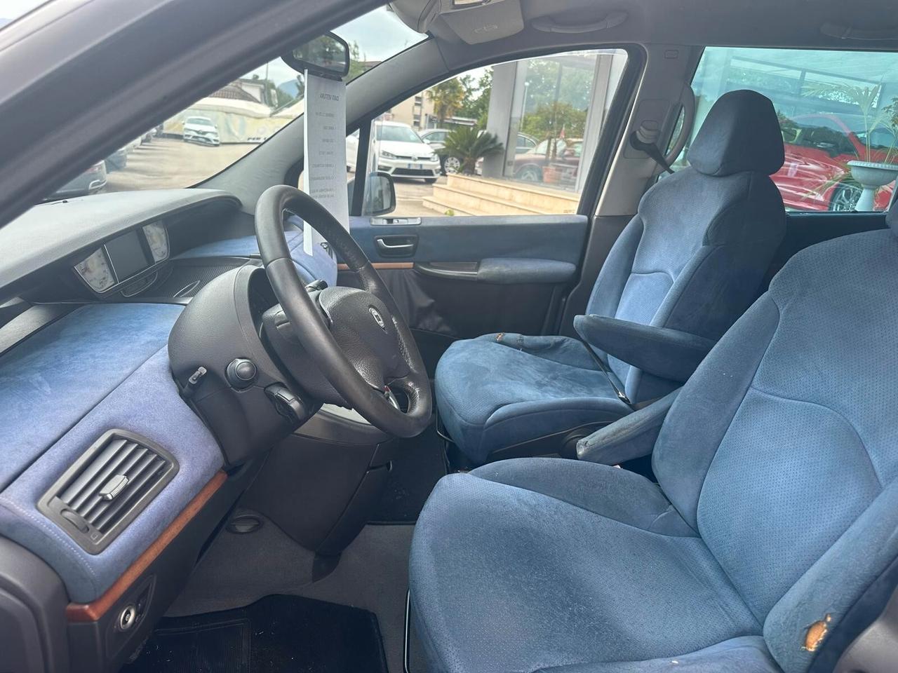 Lancia Phedra 2.2 JTD Emblema AUTOM. NEOPATENTATI 7P