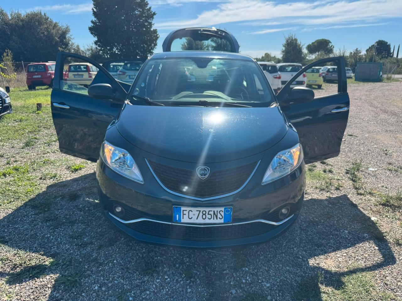 Lancia Ypsilon 1.2 5 porte GPL del 16 SOLO 129.000 KM
