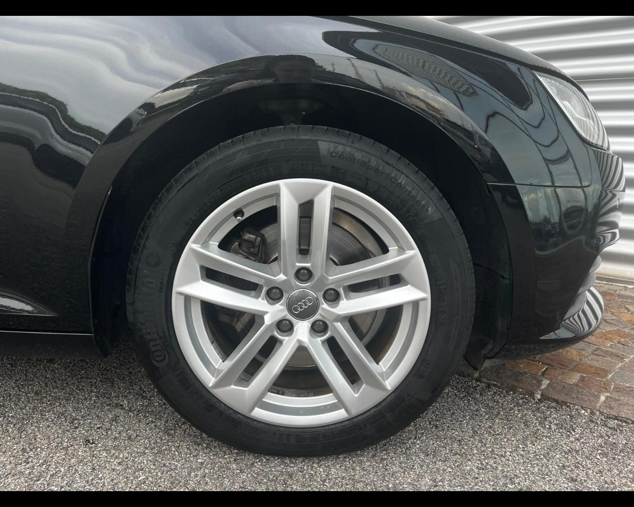 AUDI A4 AVANT 35 TDI S-TRONIC BUSINESS
