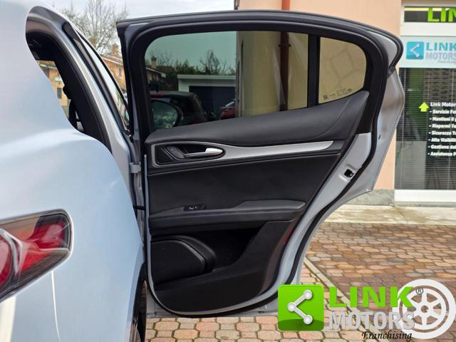 ALFA ROMEO Stelvio 2.0 Turbo 280 CV AT8 Q4 Competizione