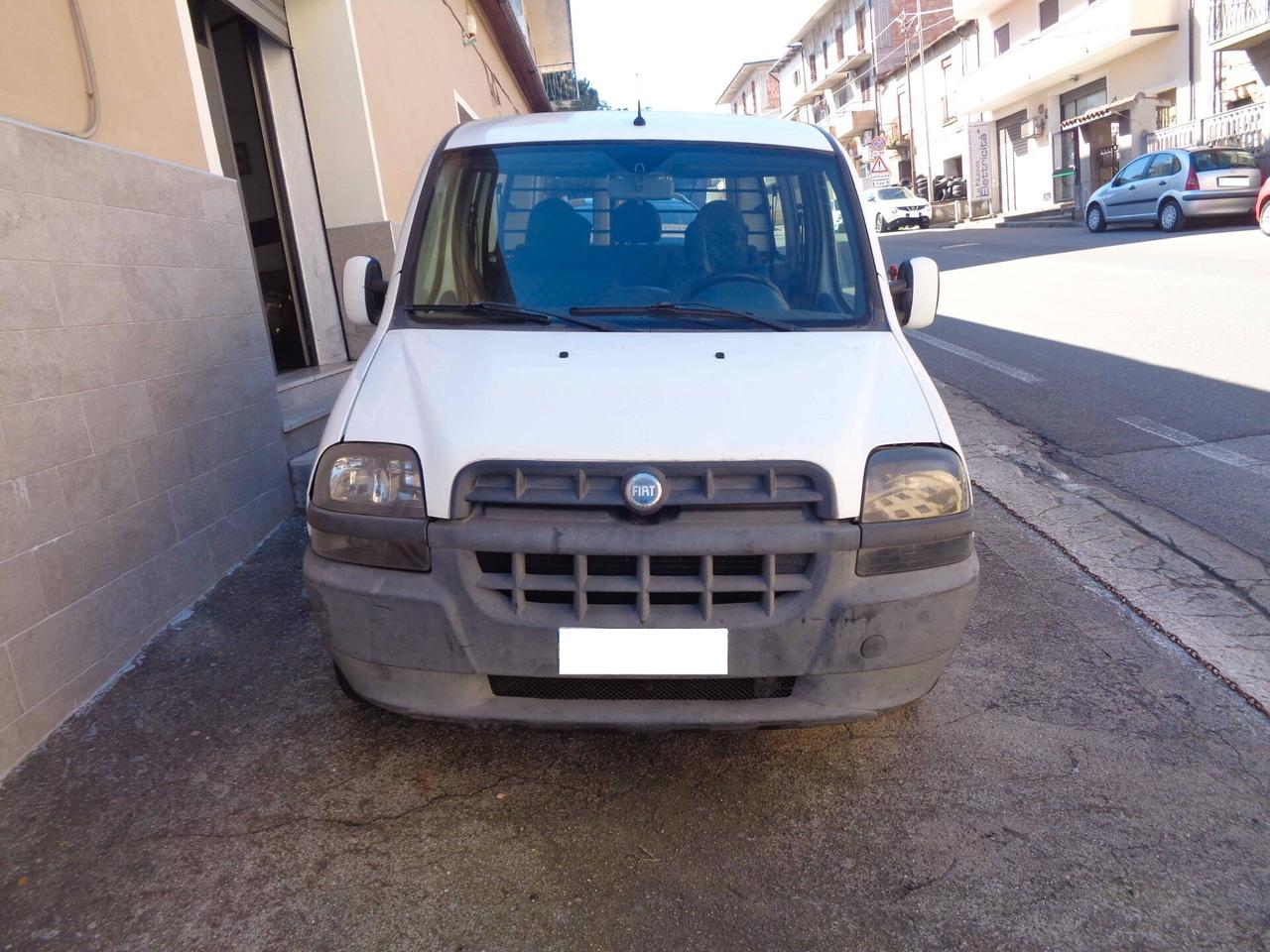 Fiat Doblo 1.9 diesel Cargo Combi 5 posti SX