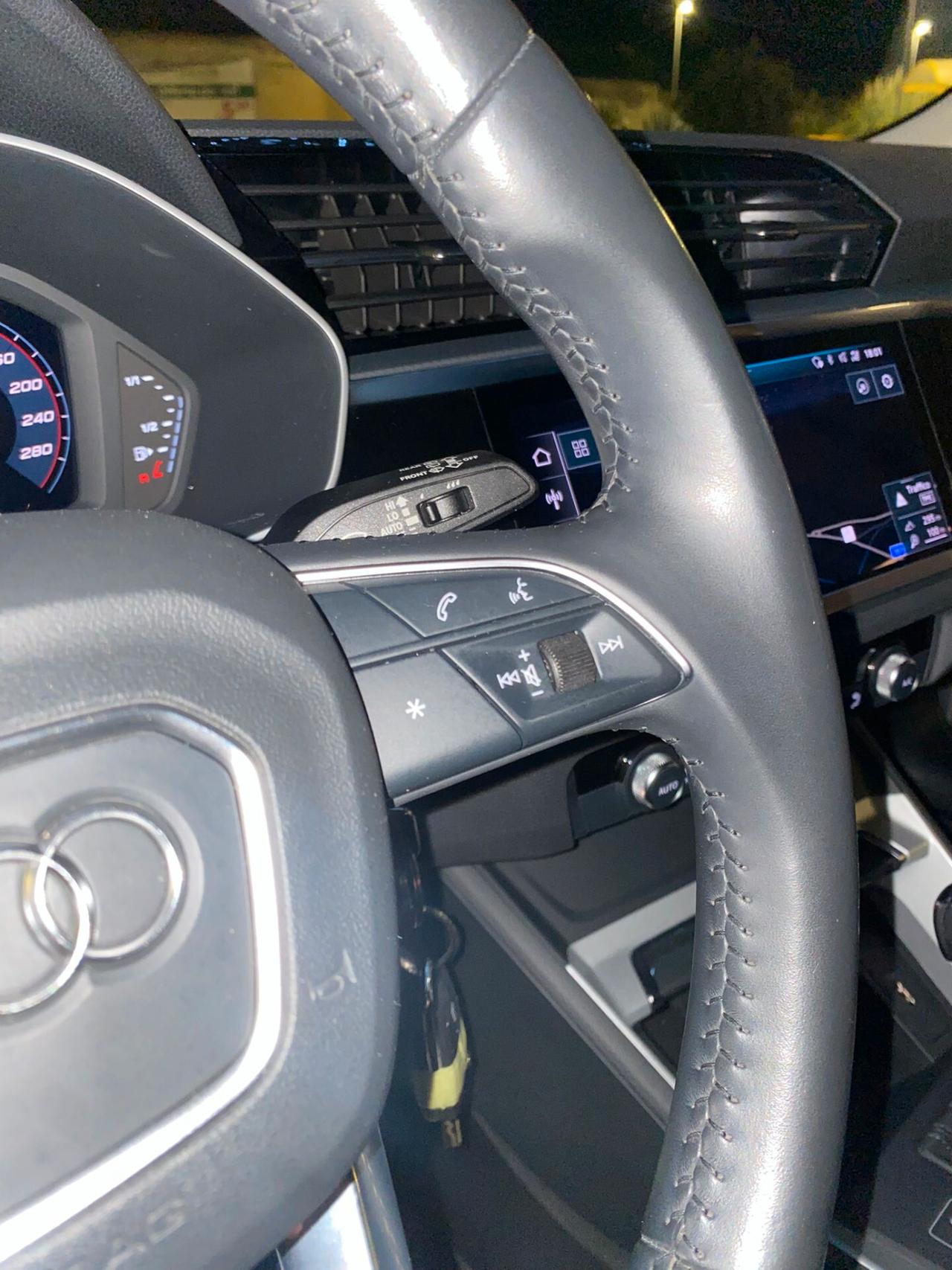 Audi Q3 35 TDI S tronic - 87.249 km