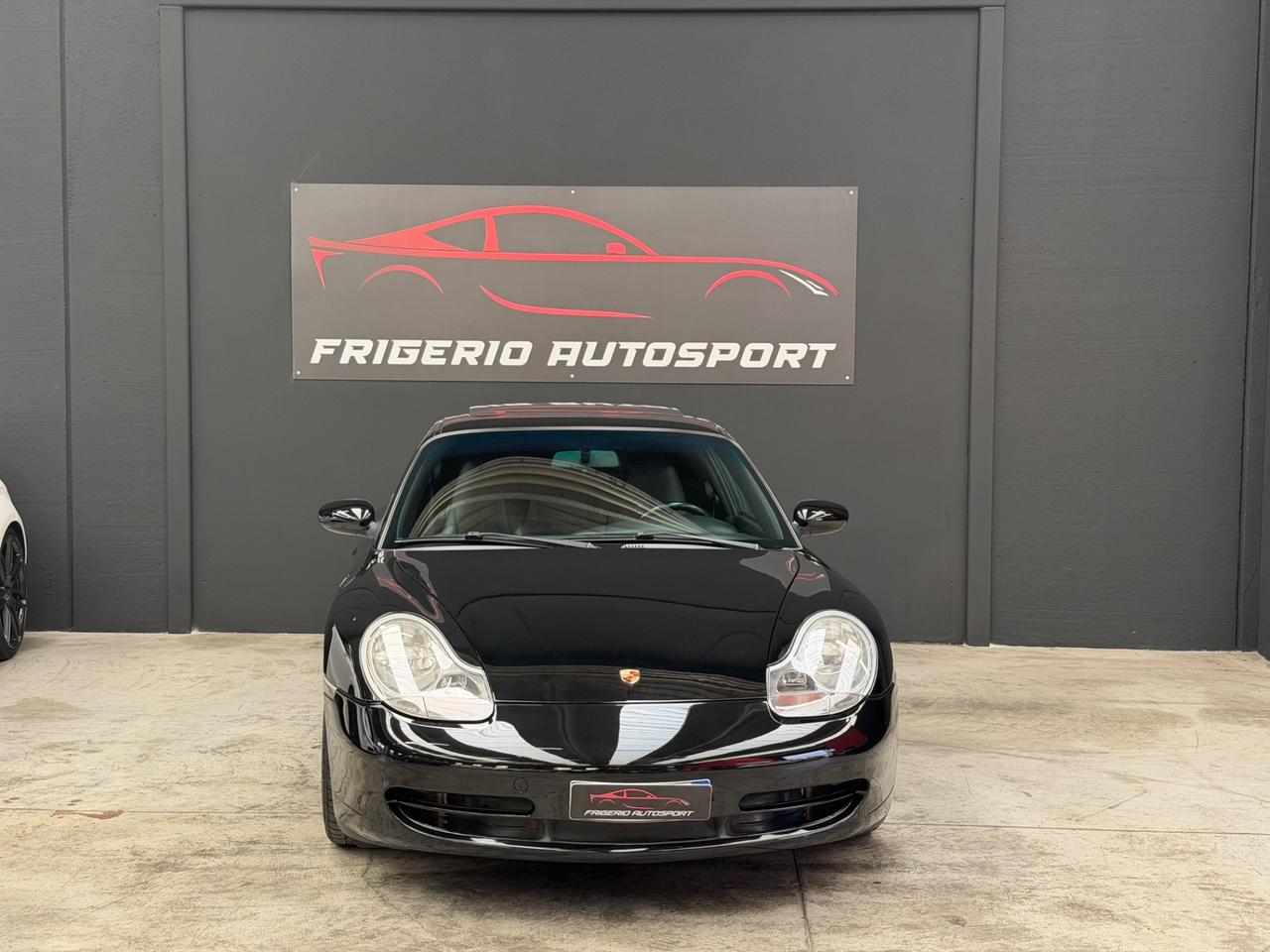 Porsche 911 Carrera cat Coupé