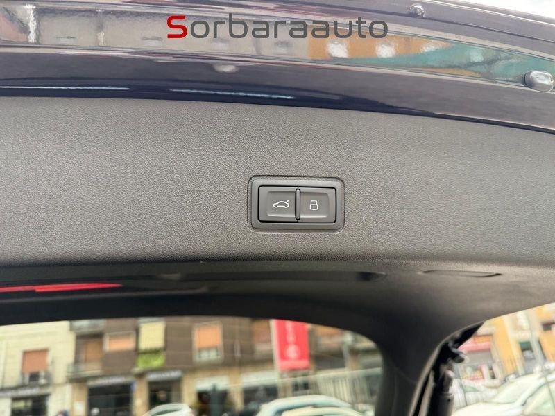 Audi Q3 SPB TFSI 150 kW S tronic quattro S Line edition.