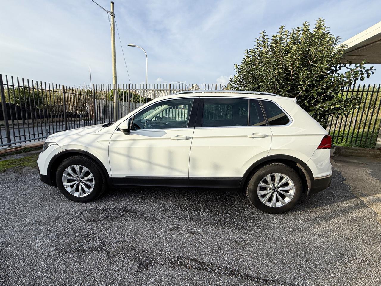 Volkswagen Tiguan 2.0 TDI 150 CV SCR DSG Life