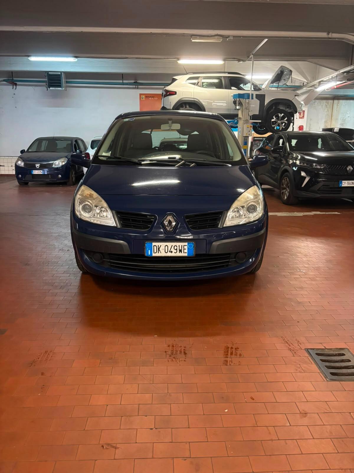 Renault Scenic Scénic 1.6 16V GPL