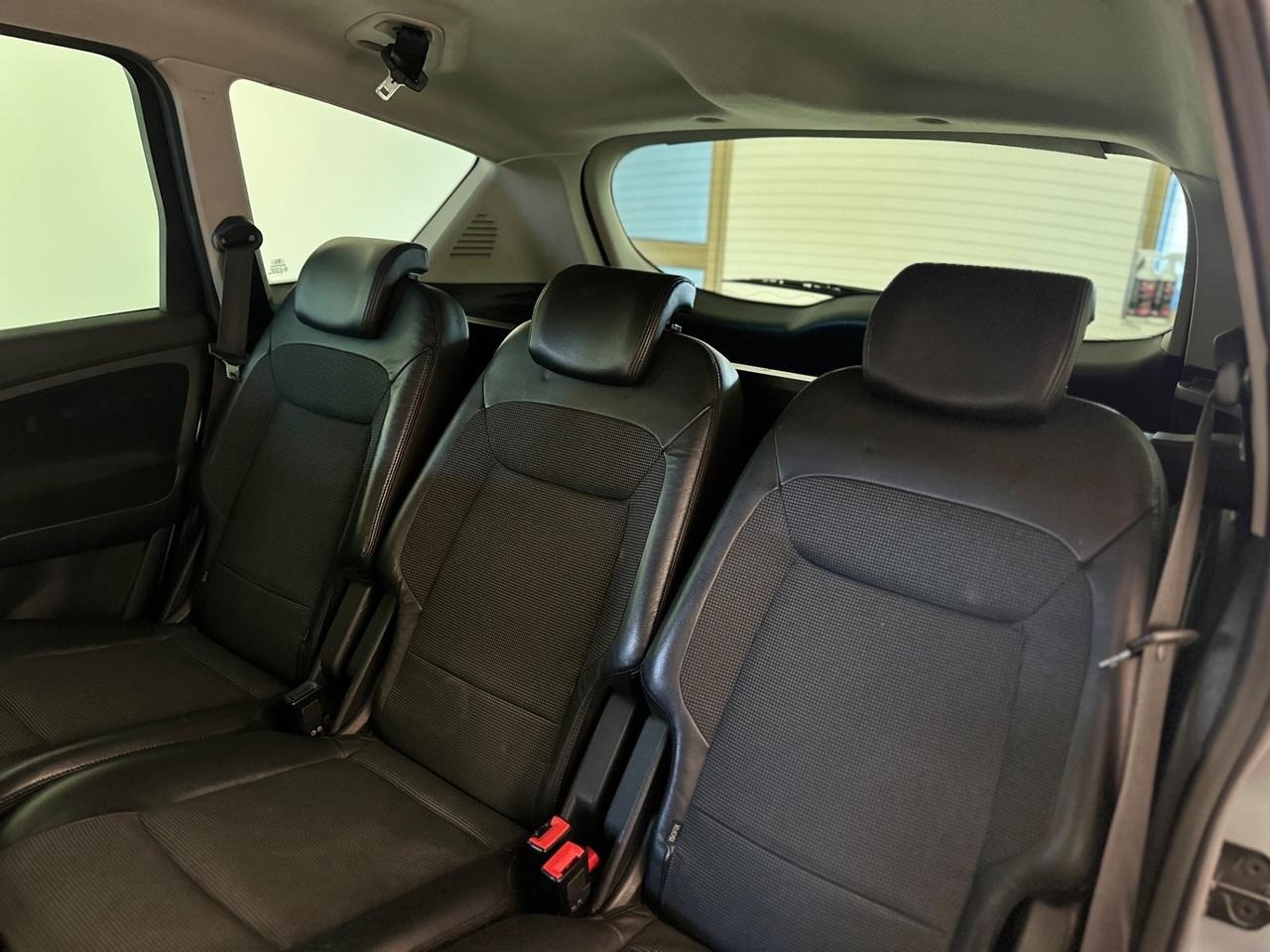 Ford S-Max 1.8 TDCi 125CV TITANIUM NEOPATENTATI