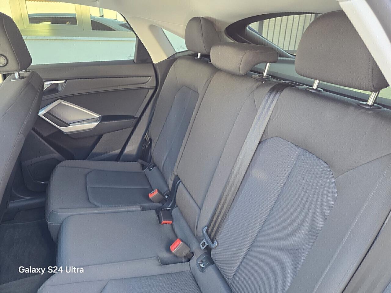 Audi Q3 SPB 35 TDI S tronic Business Plus