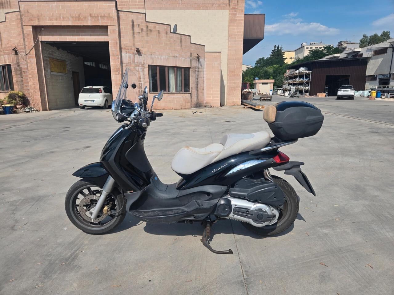 Piaggio Beverly Cruiser 500