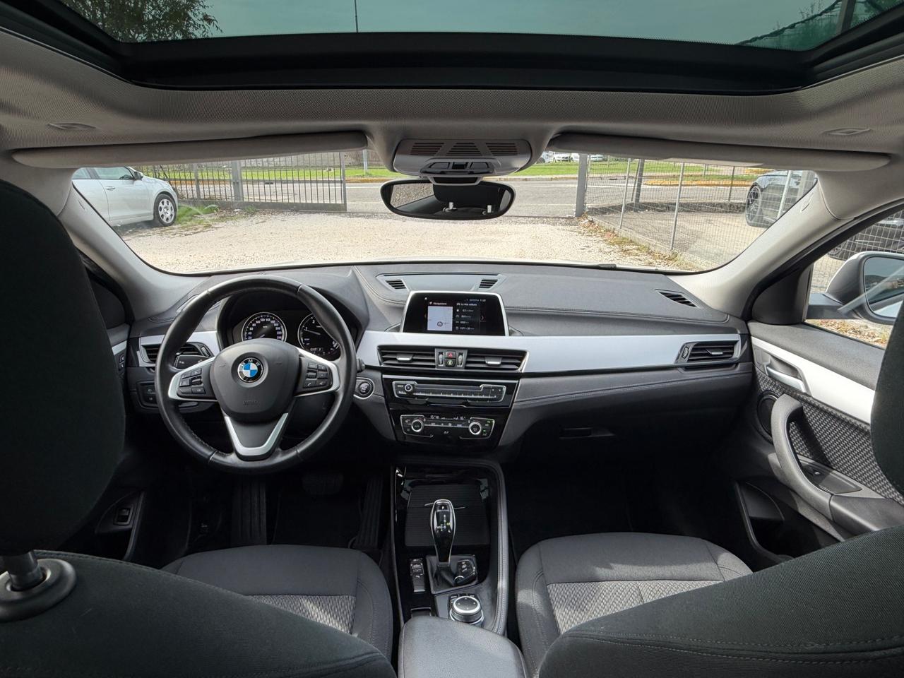 Bmw X2 sDrive18d Business-X