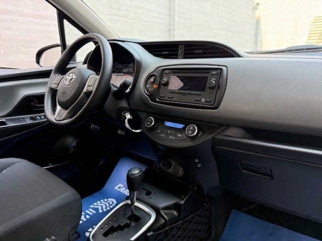 TOYOTA Yaris 1.5 Hybrid 5 porte Cool