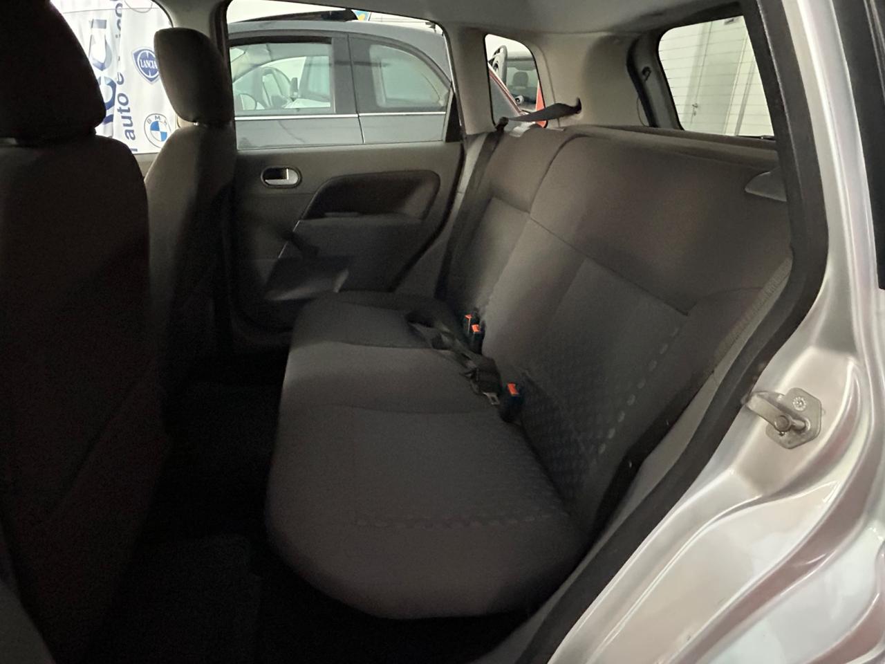 Ford Fiesta 1.4 Benz Servosterzo A/C