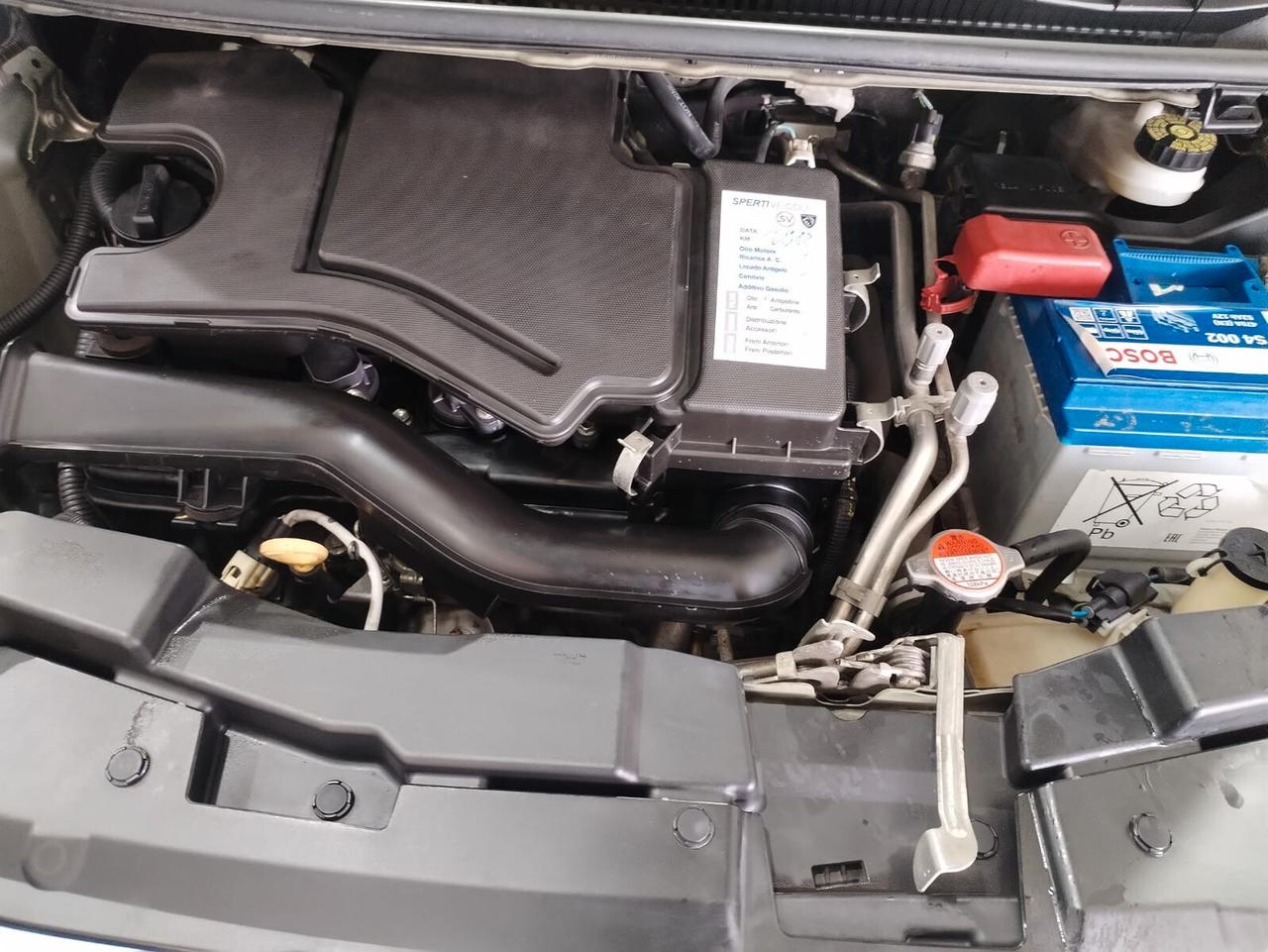 Peugeot 108 VTi 68 5 porte Allure