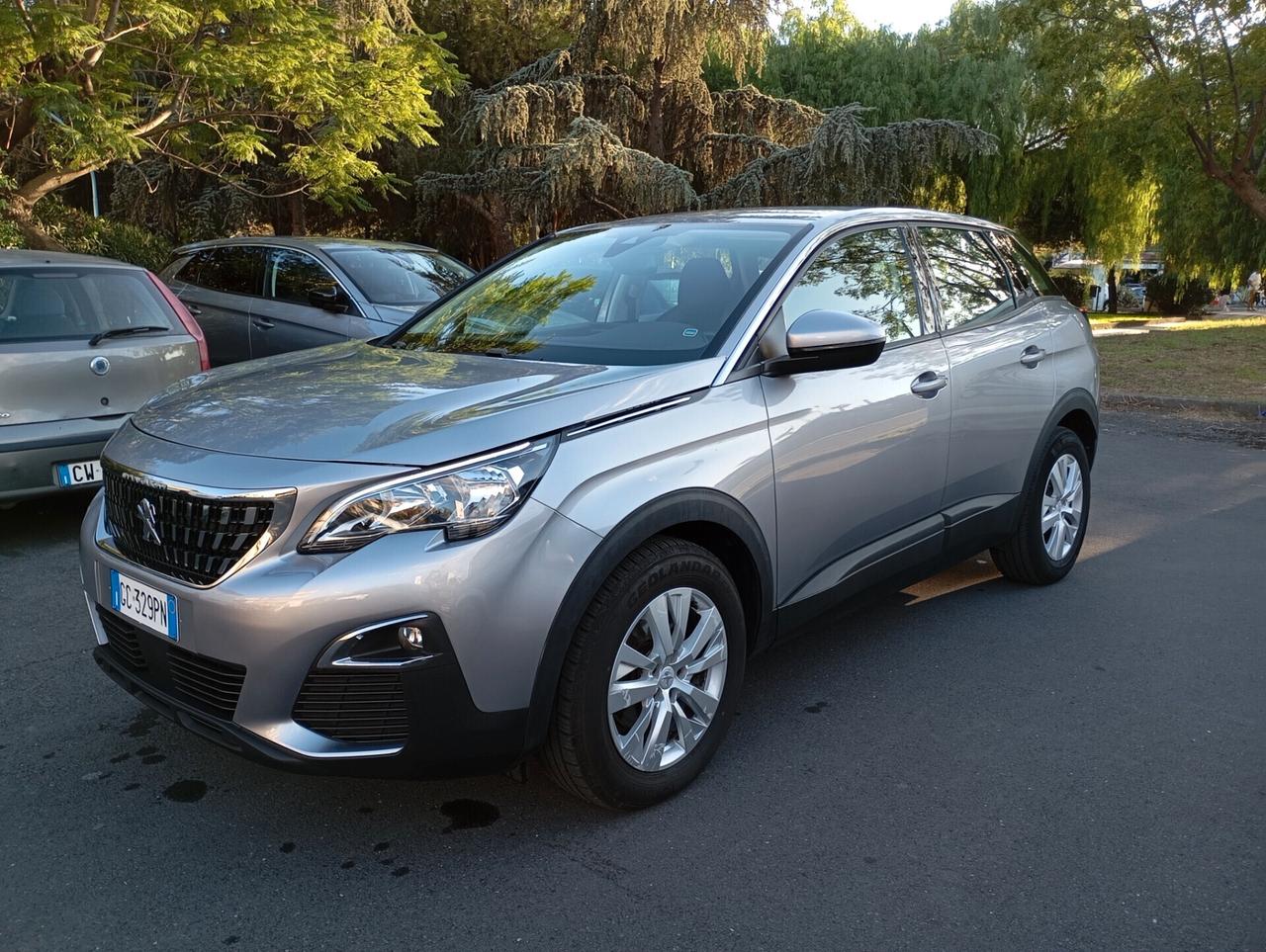 Peugeot 3008 BlueHDi 130 S&S EAT8 Business